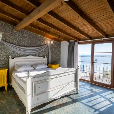 Ra Otel - Altınova