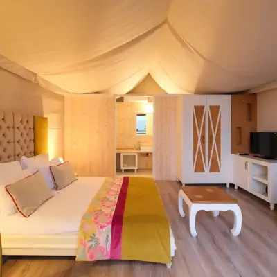 Saklı Göl Evleri Hotel & Restaurant - Antalya'ya 55 km
