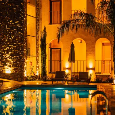 The Remote Hotel