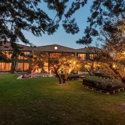 The Stay Warehouse