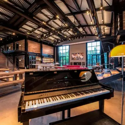 The Stay Warehouse