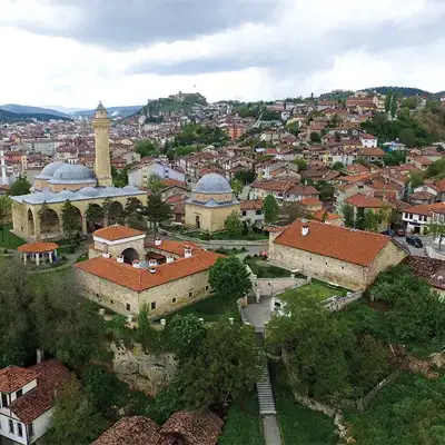 Uğurlu Konakları