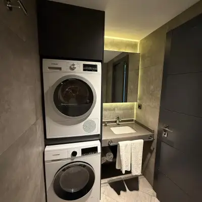 Z-Suites Hotel