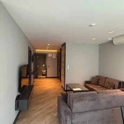 Z-Suites Hotel