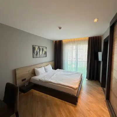 Z-Suites Hotel