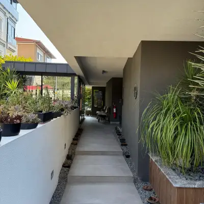 Z-Suites Hotel