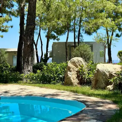 Z-Villas Beach Hotel